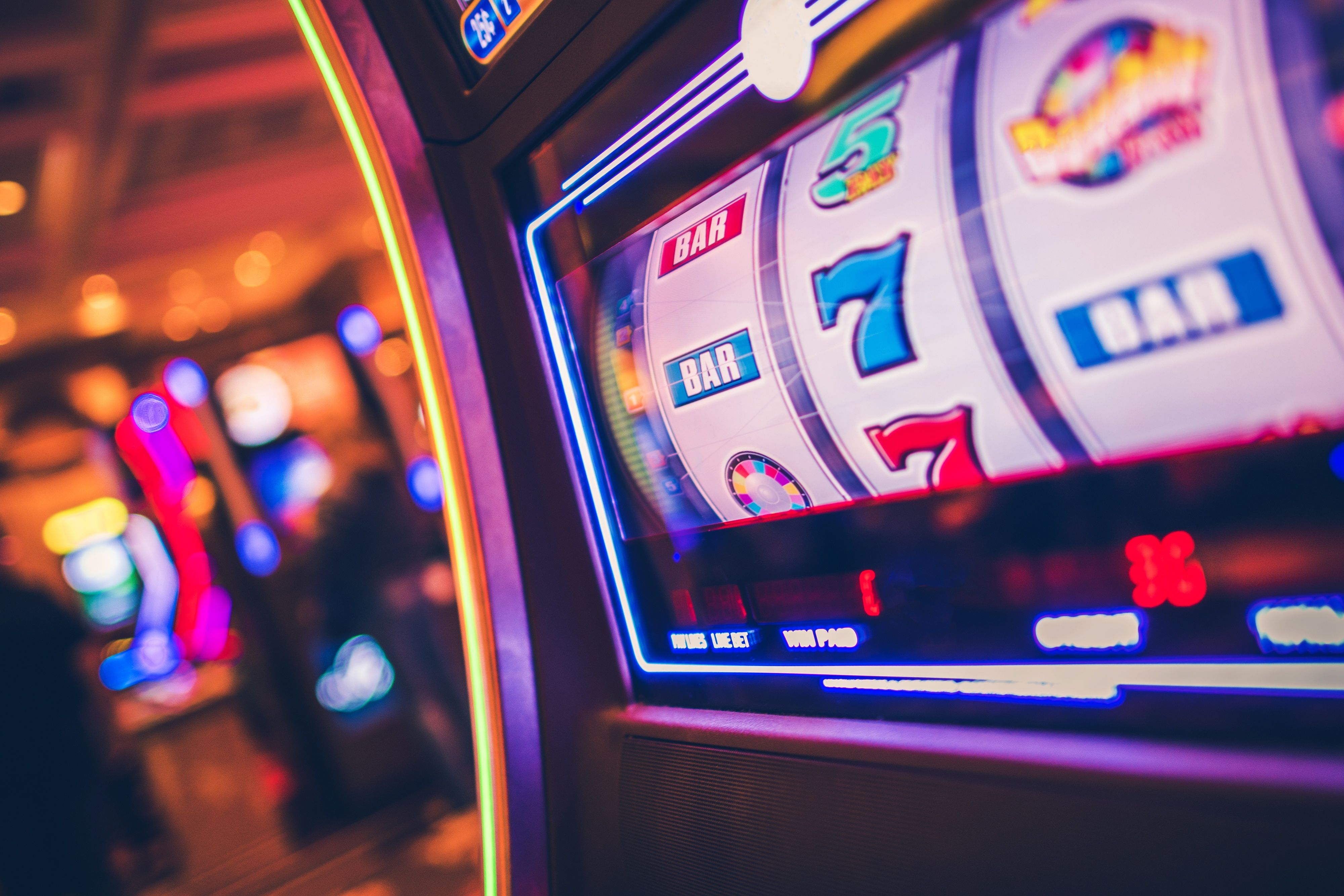 kumaha 99 live dealer blackjack table on mobile screen